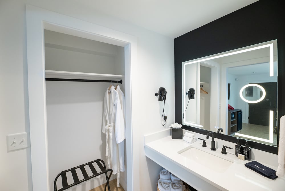 bathroom (10)